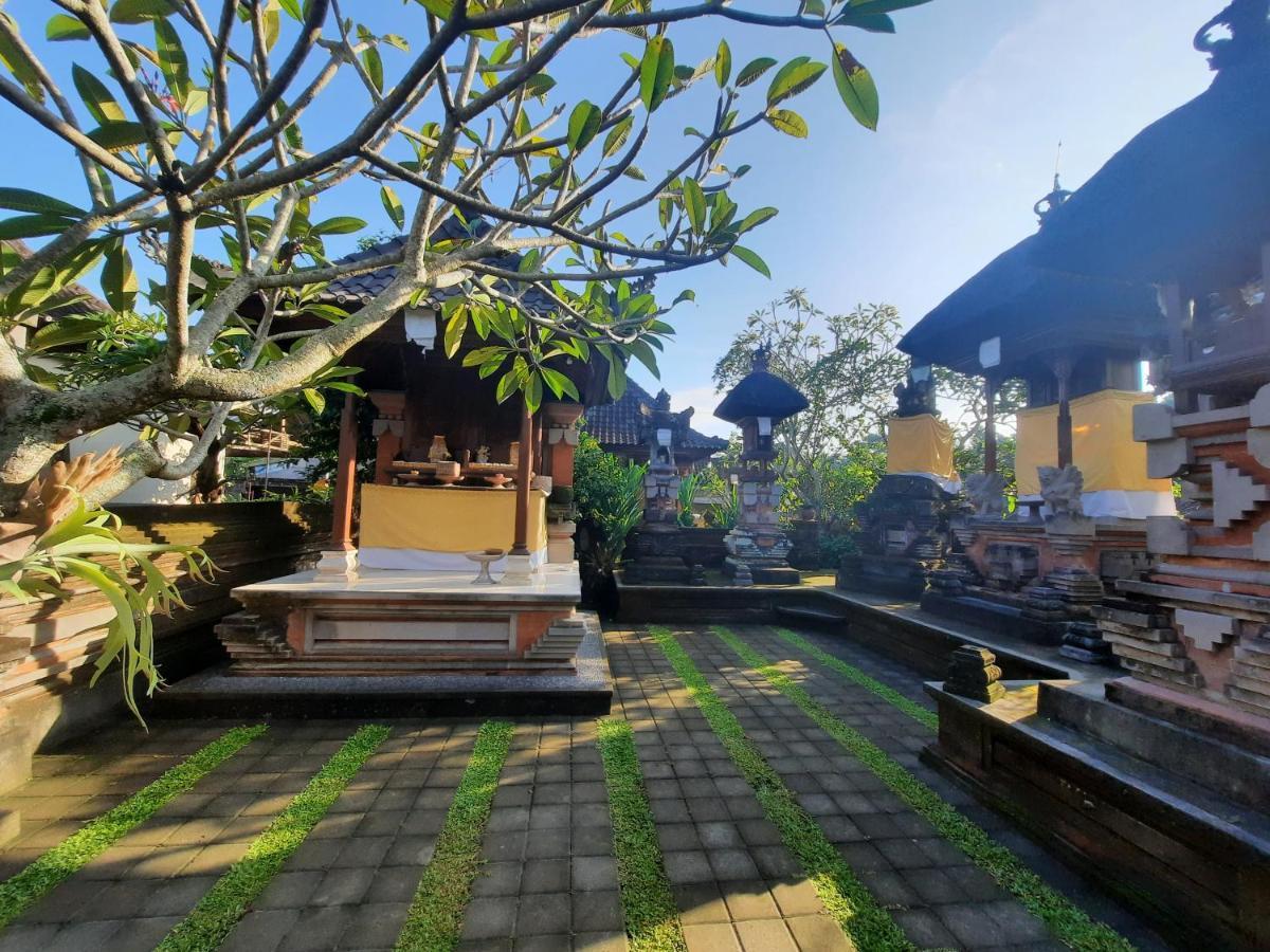 Отель Sahadewa House Убуд Экстерьер фото