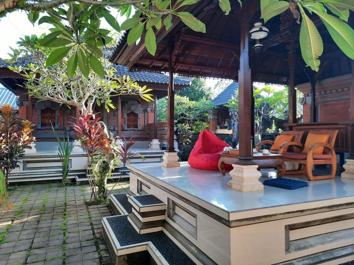 Отель Sahadewa House Убуд Экстерьер фото