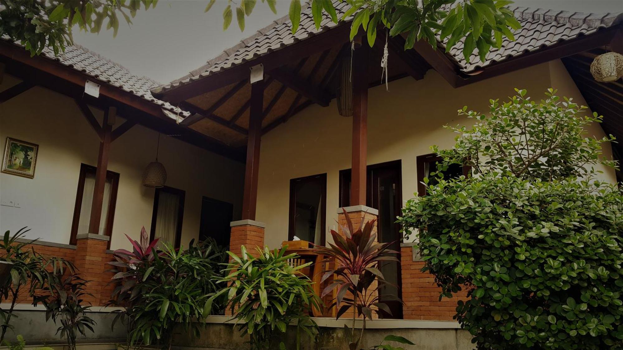 Отель Sahadewa House Убуд Экстерьер фото
